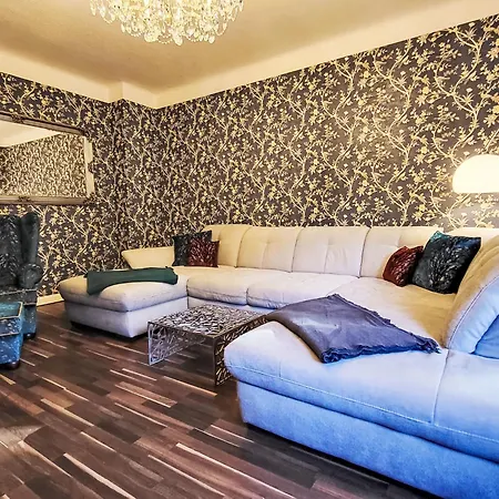 Emma Und Lotte By Interhome * Chemnitz